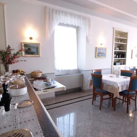 Brisino Szálloda 3*