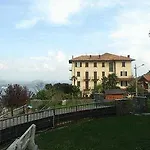 Brisino فندق