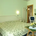 Brisino 3* ستريزا